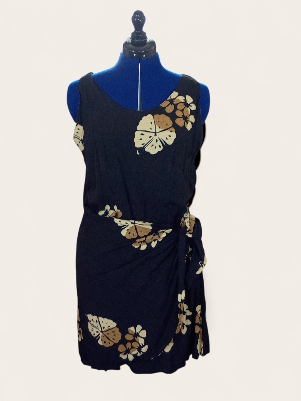 Young Fashion Lily Pad Print Sarong Dress